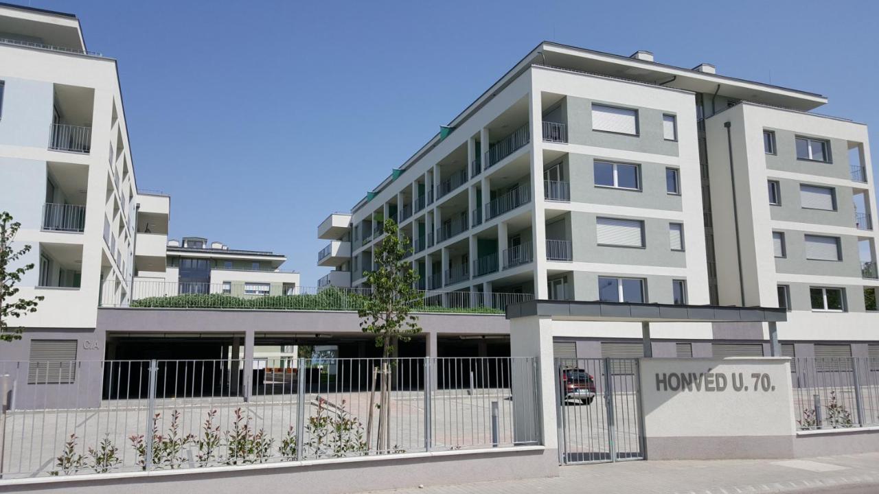 Lelle Resort B20 Balatonlelle Exteriér fotografie
