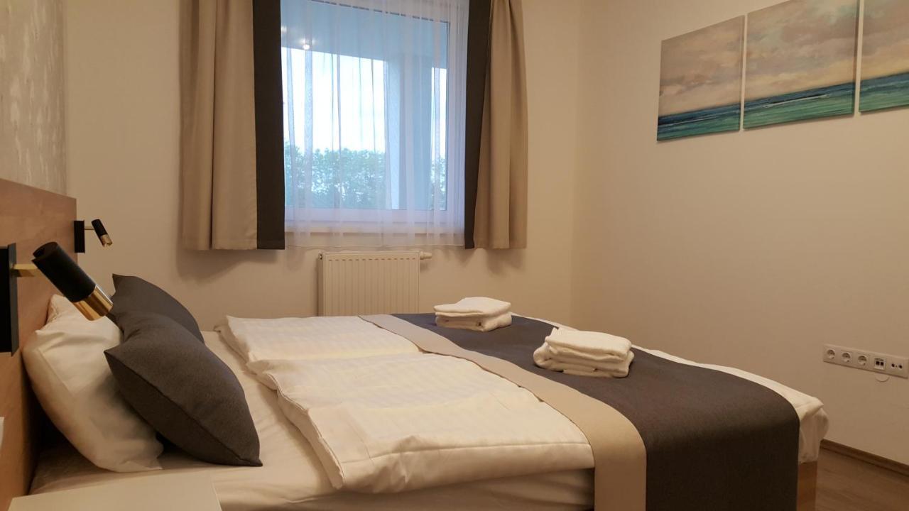 Lelle Resort B20 Balatonlelle Exteriér fotografie