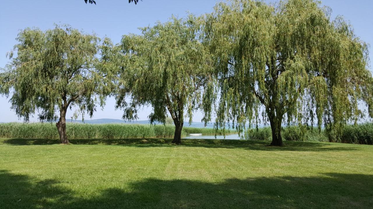 Lelle Resort B20 Balatonlelle Exteriér fotografie